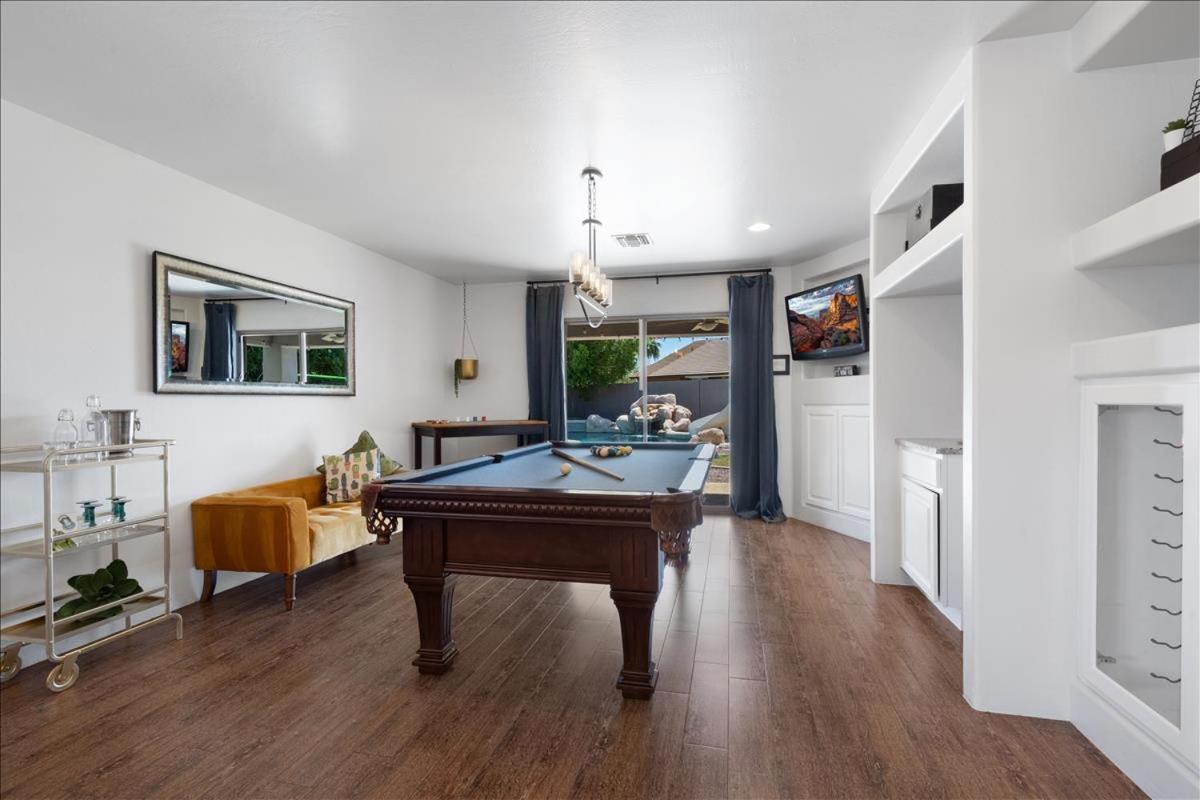 5 Bedroom 4 Bath Boutique Home Premium Location + Heated Pool Option Γκλέντεϊλ Εξωτερικό φωτογραφία